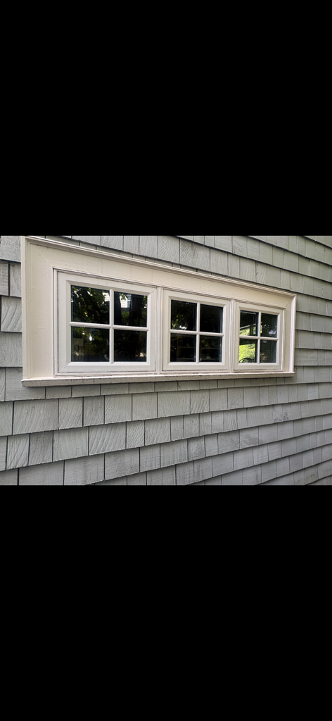 Cedar shingle window detail
